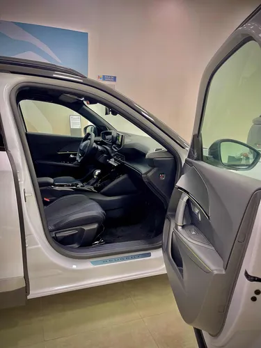 Peugeot 2008 1.2 Gt