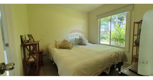 Excelente! A Orilla De Lago Rapel 8850 M2 Terreno