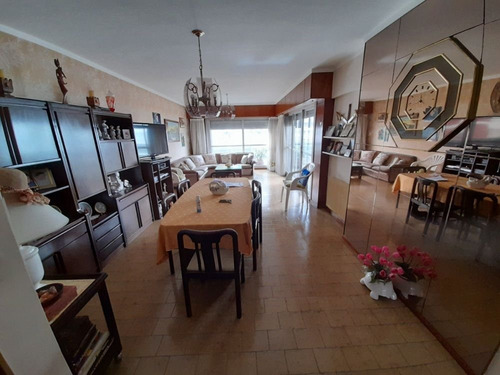 Imagen 2 de 30 de Semipiso 4 Ambientes Con Dependencia Y Cochera