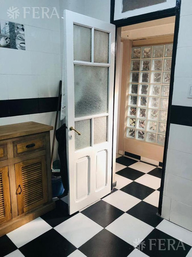 Imagen 7 de 13 de Venta De Ph 2 Dormitorios Y Escritorio En San Telmo