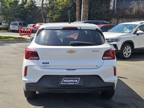 Chevrolet Onix HB LT 1.0