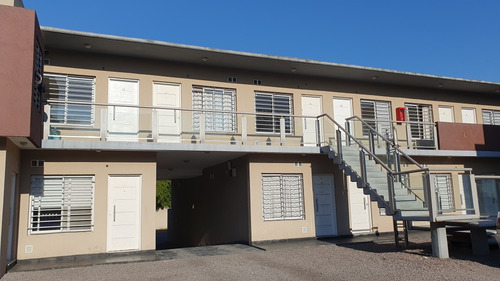 Venta Departamento 2 Ambientes Con Cochera Y Balcón, Dueño Directo Sin Comisiones! Bella Vista Complejo Los Almendros, Sourdeaux 863, Excelente Ubicacion, Oportunidad!!
