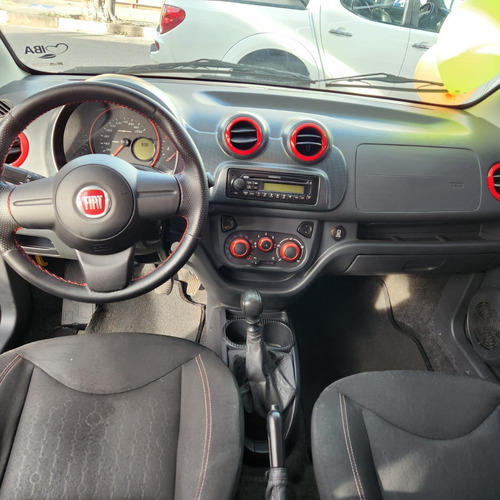 Fiat Uno 1.4 Sporting Flex 5p