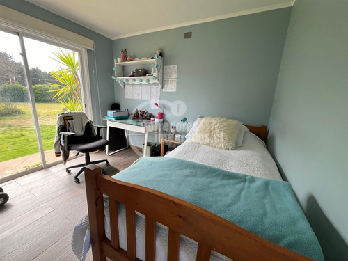 Casa En Venta De 6 Dorm. En Santo Domingo