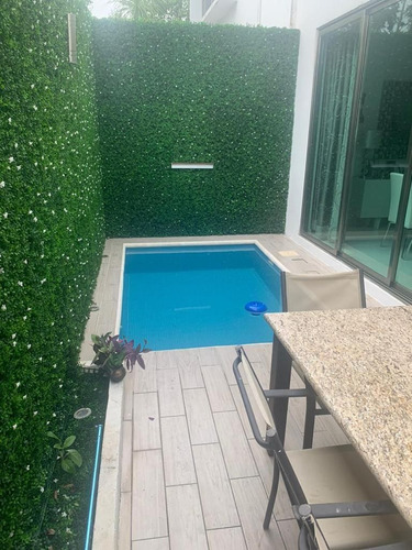 Casa En Venta En Residencial Palmaris Cancun