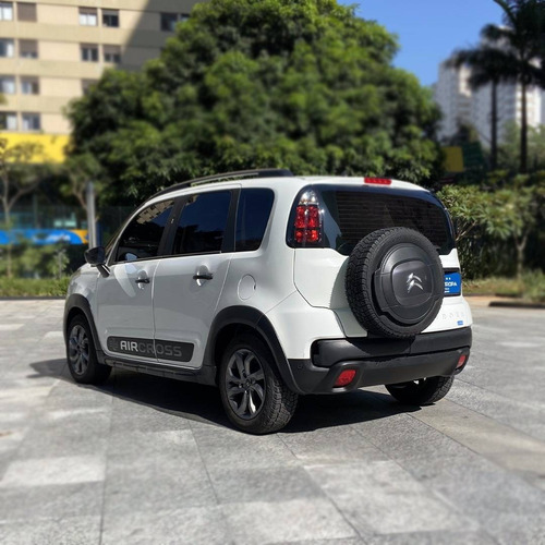 Imagem 4 de 14 de Citroën Aircross 1.6 Feel 16v Flex 4p Automático