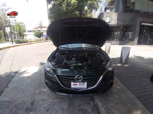 Imagen 14 de 15 de Mazda 3 Touring 2015