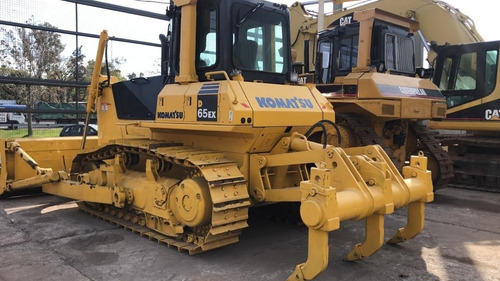 Komatsu D65 E X -15