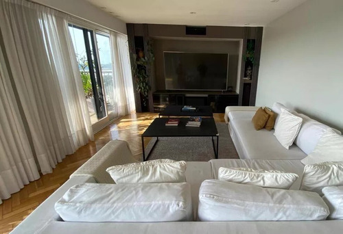 Departamento En Venta En Las Cañitas, Capital Federal, Buenos Aires