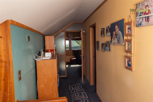 Casa En Venta De 6 Dorm. En Parrque Ivian I, Puerto Varas