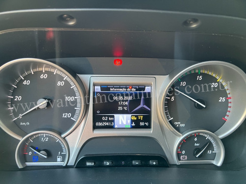 Imagem 3 de 15 de Mb Actros 2546 Megaspace Trucado - 2019