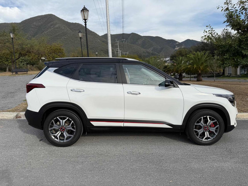 Kia Seltos 2023 Blanca