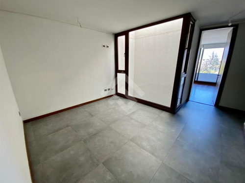 Penthouse Con Terraza, Quincho Y Jacuzzi En La Dehesa