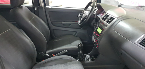 Volkswagen Fox Comfortline 1.6 Msi Flex 4p Manual 2015