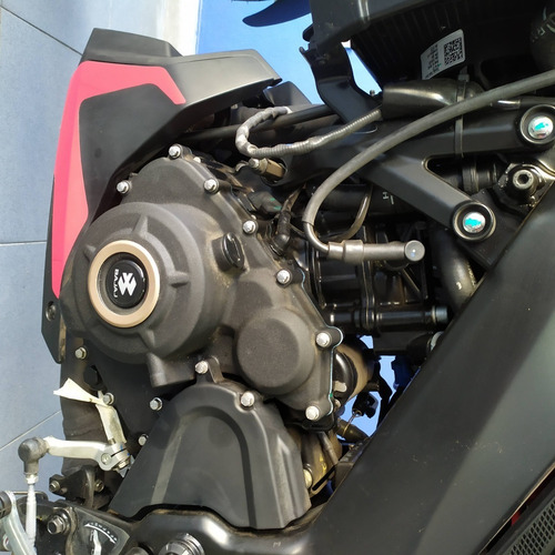 Bajaj Dominar 250 0km Naked