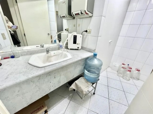 Local Comercial En Venta En Vitacura