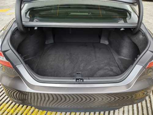 Imagen 11 de 15 de Toyota Camry Hv 2019