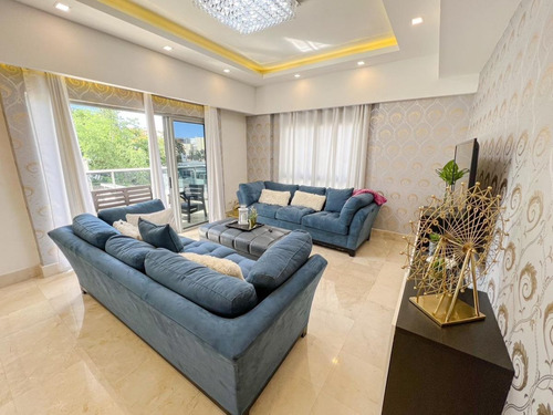 Apartamento Moderno En Piantini En Venta