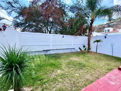 Casa En Renta En El Palomar, Tlajomulco