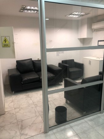 Imagen 2 de 12 de Oficinas Local Permuta 325 Mts Balcarce Al 300 Monserrat