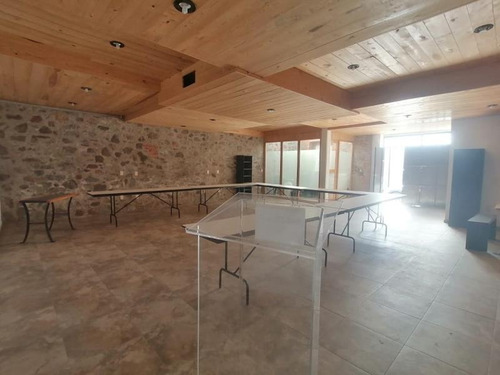 Imagen 3 de 11 de Local Comercial En Renta Bonita Área De Trabajo, 80 M2 En Calle Moctezuma, Centro