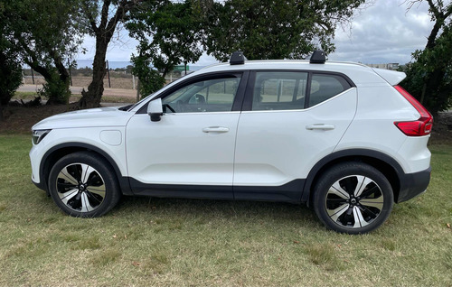 Volvo XC40 Momentum T5 PHEV