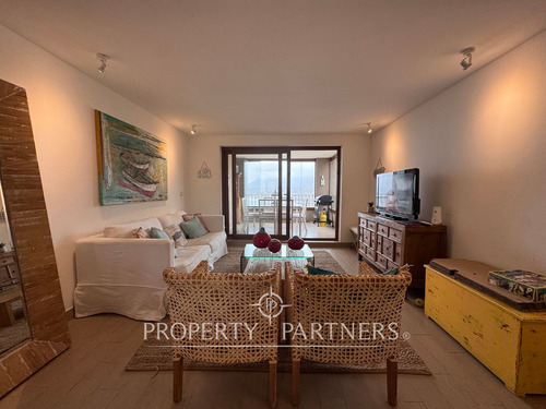 Departamento Con Espectacular Vista En Balneario E...