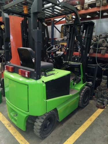 Autoelevador Electrico Komatsu Con Batería Y Cargador