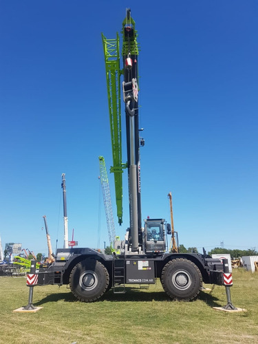 Grúa Rt Todo Terreno 100 Ton Zoomlion Rt100