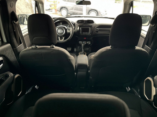 Jeep Renegade 1.8 Sport 4x2 At
