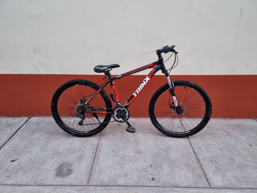 Bicicleta Trinx M136