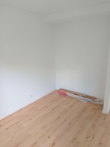 Departamento 3 Ambientes A Estrenar Con Balcon