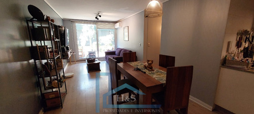 Venta Depto. En Primer Piso. Excelente Ubicación En Ñuñoa
