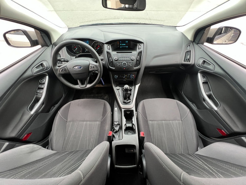 Imagen 7 de 11 de Ford Focus S 5p 1.6 2016
