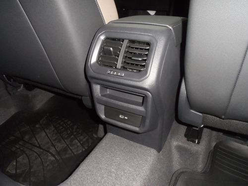 Imagen 17 de 25 de Volkswagen Taos 2022 1.4 250 Tsi Hero (gl)