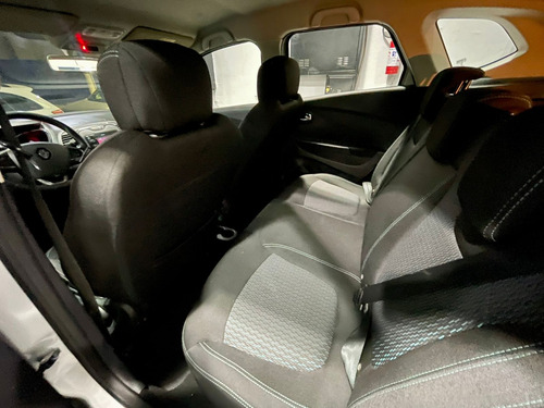 Renault Captur 1.6 16v Life Sce X-tronic 5p
