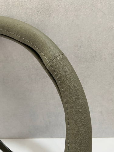 Forro Para Volante De Carro Camioneta Semicuero Gris