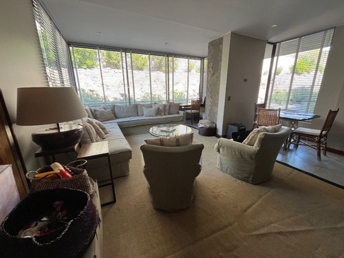 *** Duplex Con Jardín *** Santiago College ***