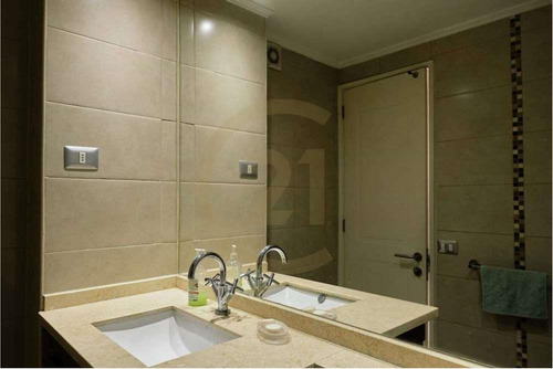 Venta De Departamento A Pasos Del Metro