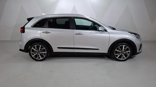 Kia Niro HEV 1.6 EX DCT
