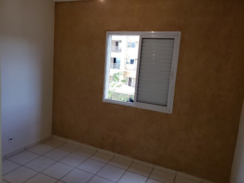 Imagem 9 de 13 de Apartamento - Ap00212 - 69546024