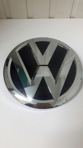 Escudo Amarok Delantero 2016 Al 2020 Original Volkswagen 