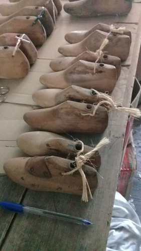 8 Hormas De Zapato Calzado 4 Pares Talles 27 - 28 - 29 Y 30