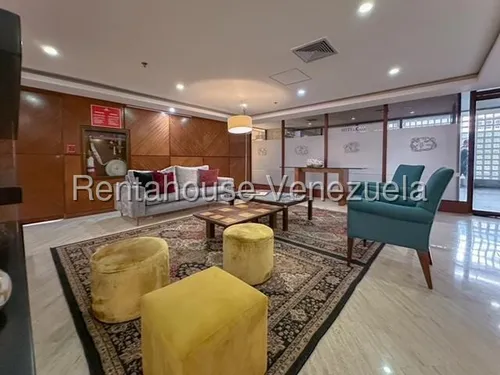 Apartamento En Venta Chuao Abm