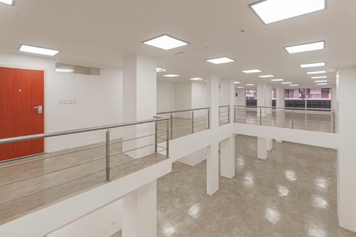 Imagen 20 de 25 de Venta, Oficina De 532 M,recoleta