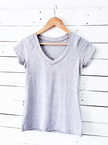 Remera B sica Algod n Y Lycra Escote V Mujer