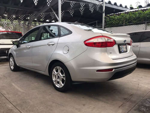 Imagen 4 de 8 de Ford Fiesta