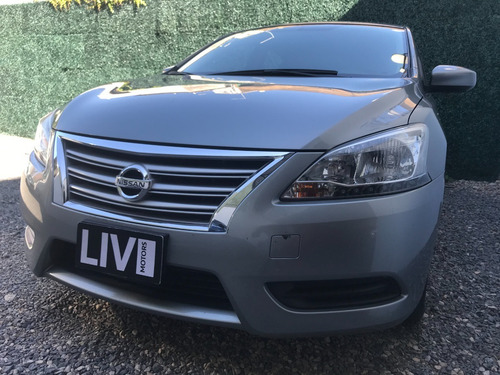 Nissan Sentra Advance Pure Drive Año 2015 - Liv Motors
