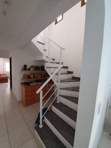 Imagem 7 de 20 de Sobrado Com 3 Dormitórios À Venda, 262 M² Por R$ 560.000 - Vila Humaitá - Santo André/sp - So3498