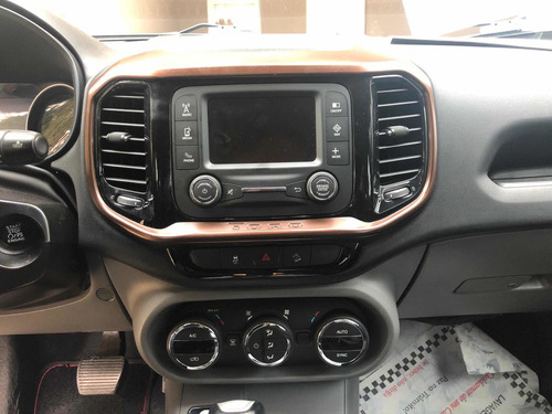 Imagem 7 de 12 de Fiat Toro 2017 2.0 Volcano 4x4 Aut. 4p
